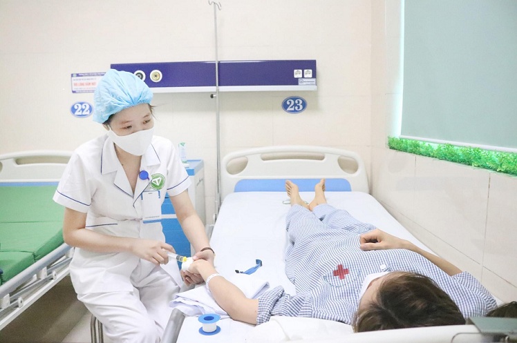 Dự báo điểm chuẩn ngành Điều dưỡng 2025